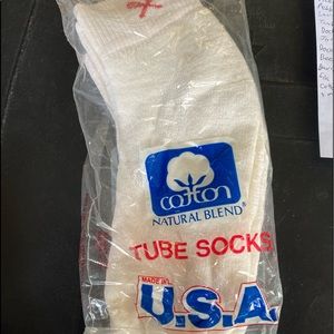 NWT TUBE SOCKS